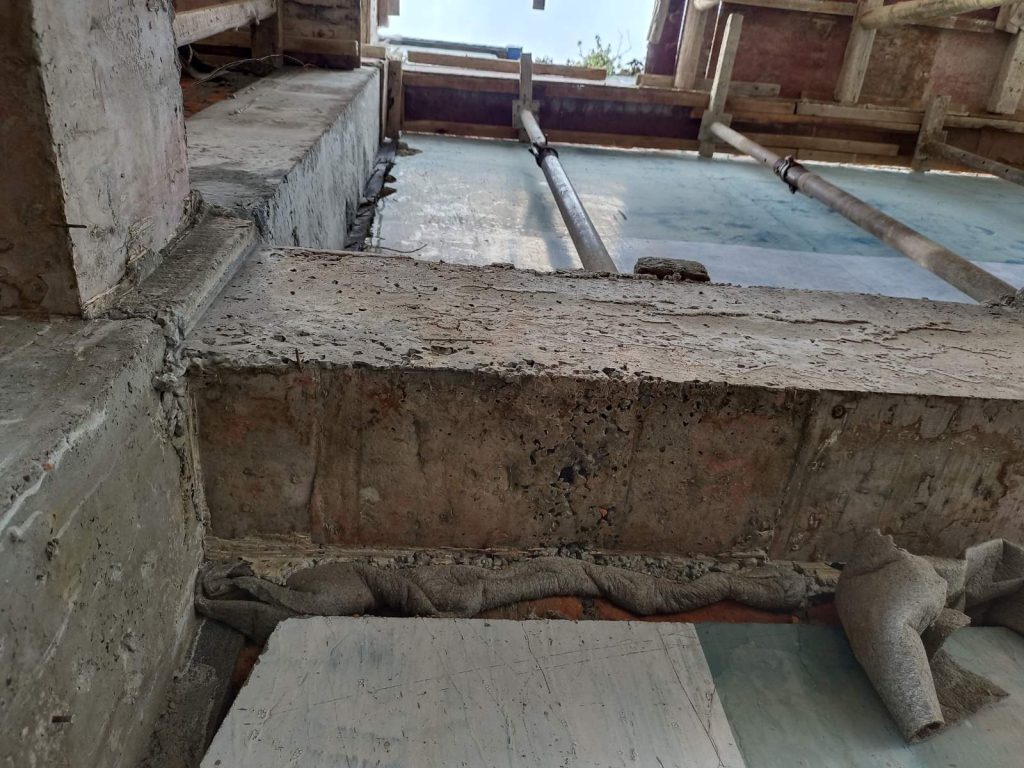 Honeycomb in RCC Structure: Causes, Effects, and Permanent Solutions You Must Know